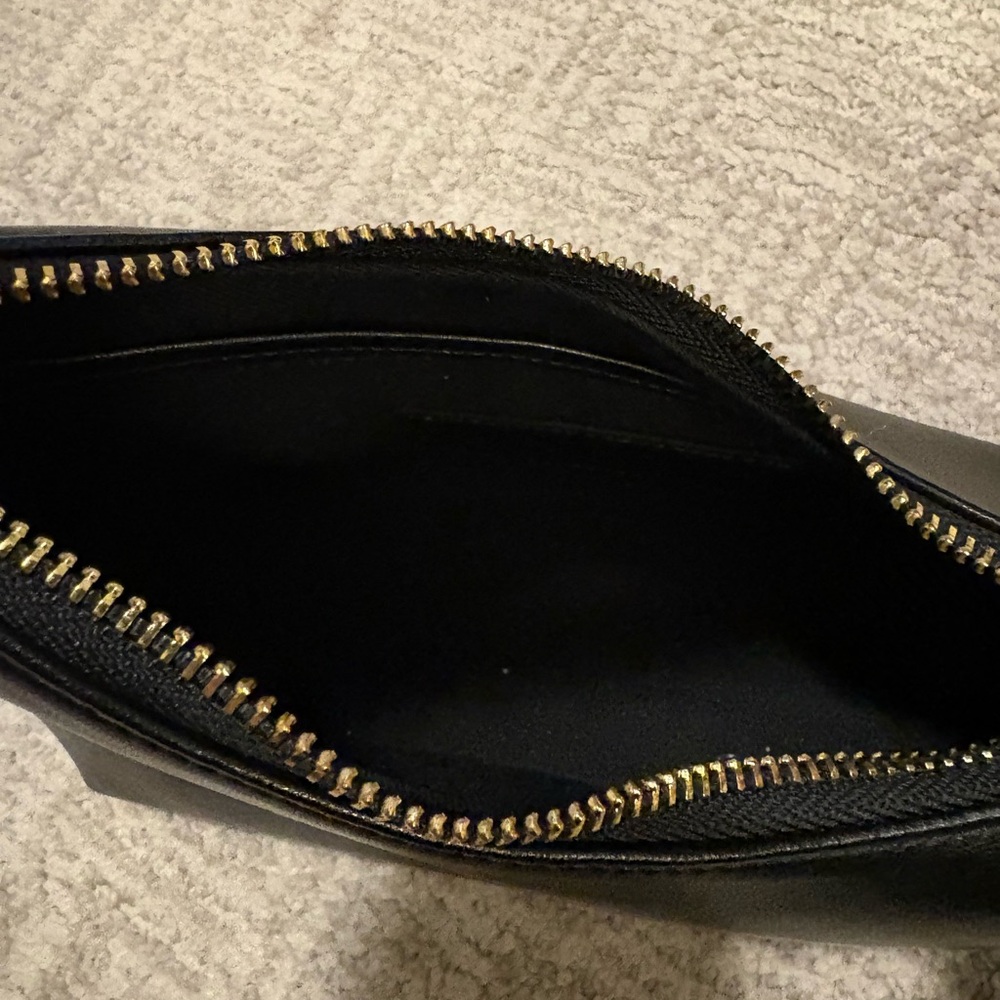 🖤 Aupen Black Leather Shoulder Bag with Braided Handle - Picture 5 of 7
